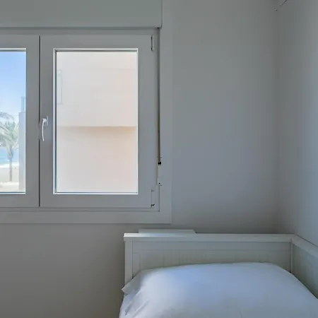 Trendyhomes Zapillo - Primera Linea De Playa Almeria